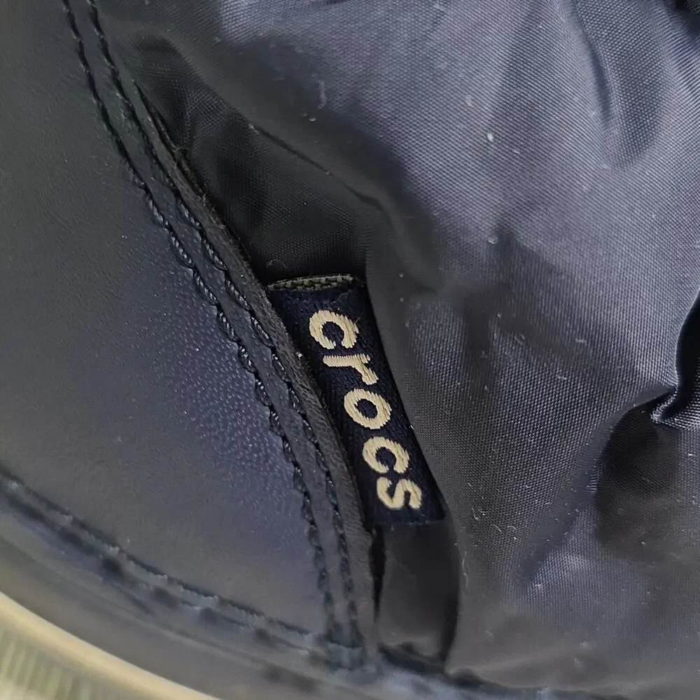 CROCS Winter Puff Boots Dark Blue Womens Size 8